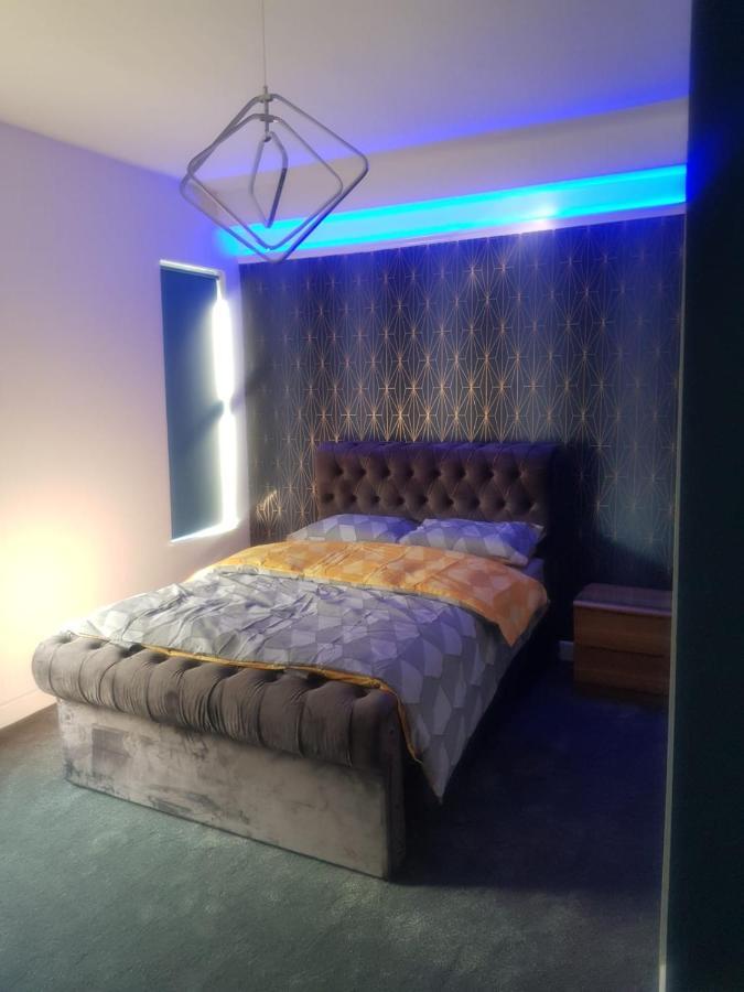 Highfields Living - All Rooms Ensuite- Free Wifi- Free Local Parking Σέφιλντ Εξωτερικό φωτογραφία