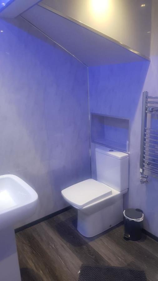 Highfields Living - All Rooms Ensuite- Free Wifi- Free Local Parking Σέφιλντ Εξωτερικό φωτογραφία