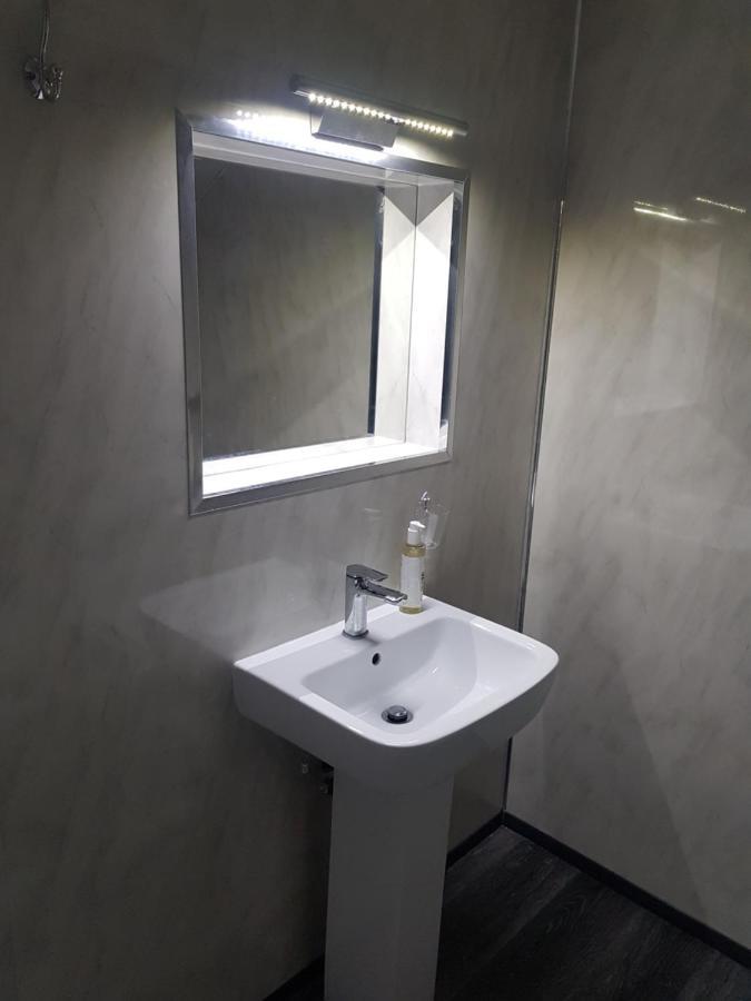 Highfields Living - All Rooms Ensuite- Free Wifi- Free Local Parking Σέφιλντ Εξωτερικό φωτογραφία